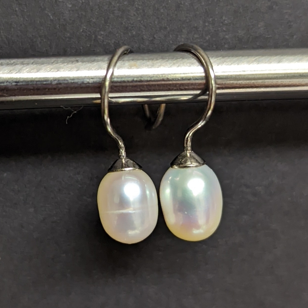 Freshwater Pearl Earrings